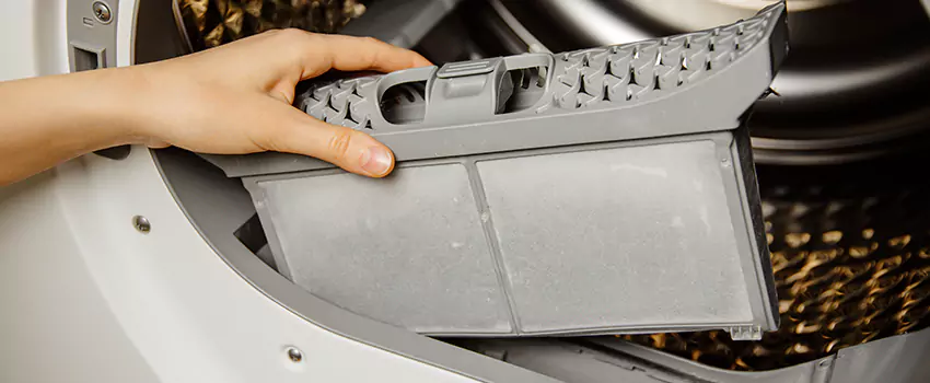 Signs Of A Clogged Dryer Lint Trap in Hampton, Virginia